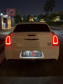 كرايسلر 300